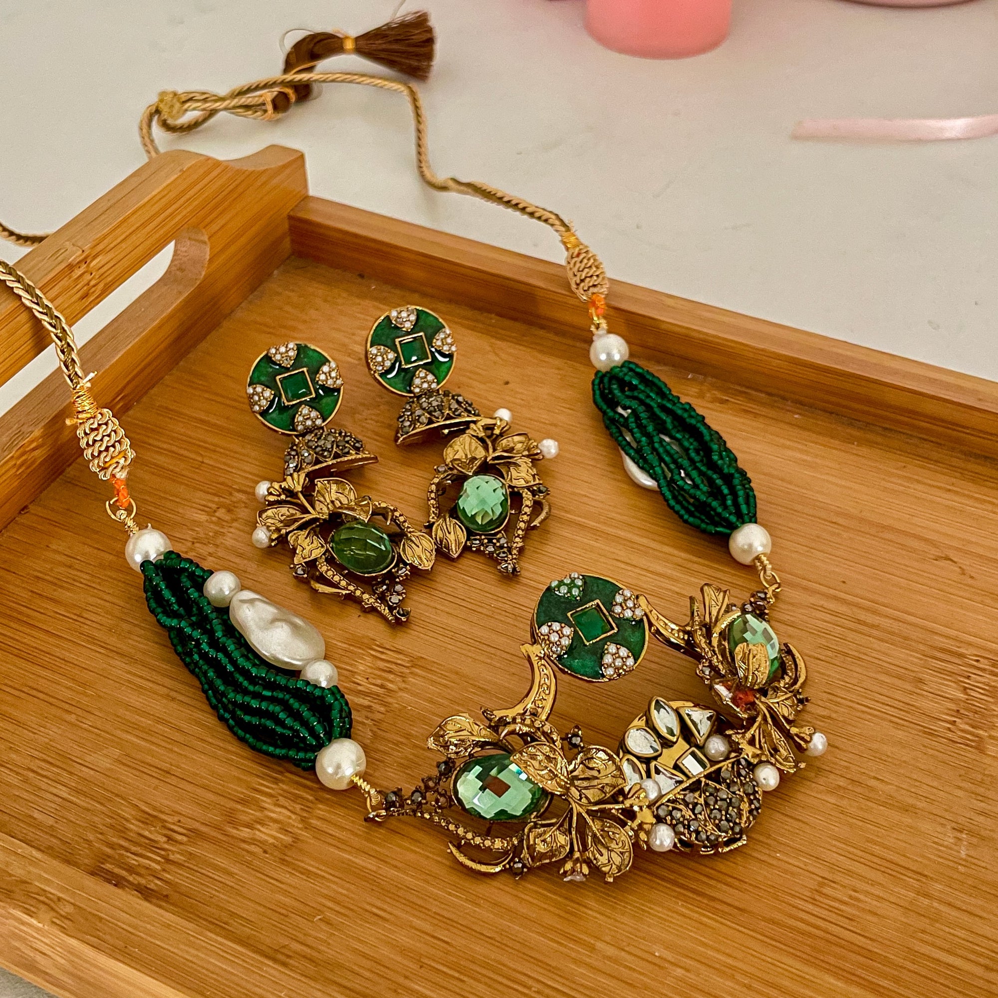 Hoorum Choker Set – CS-47
