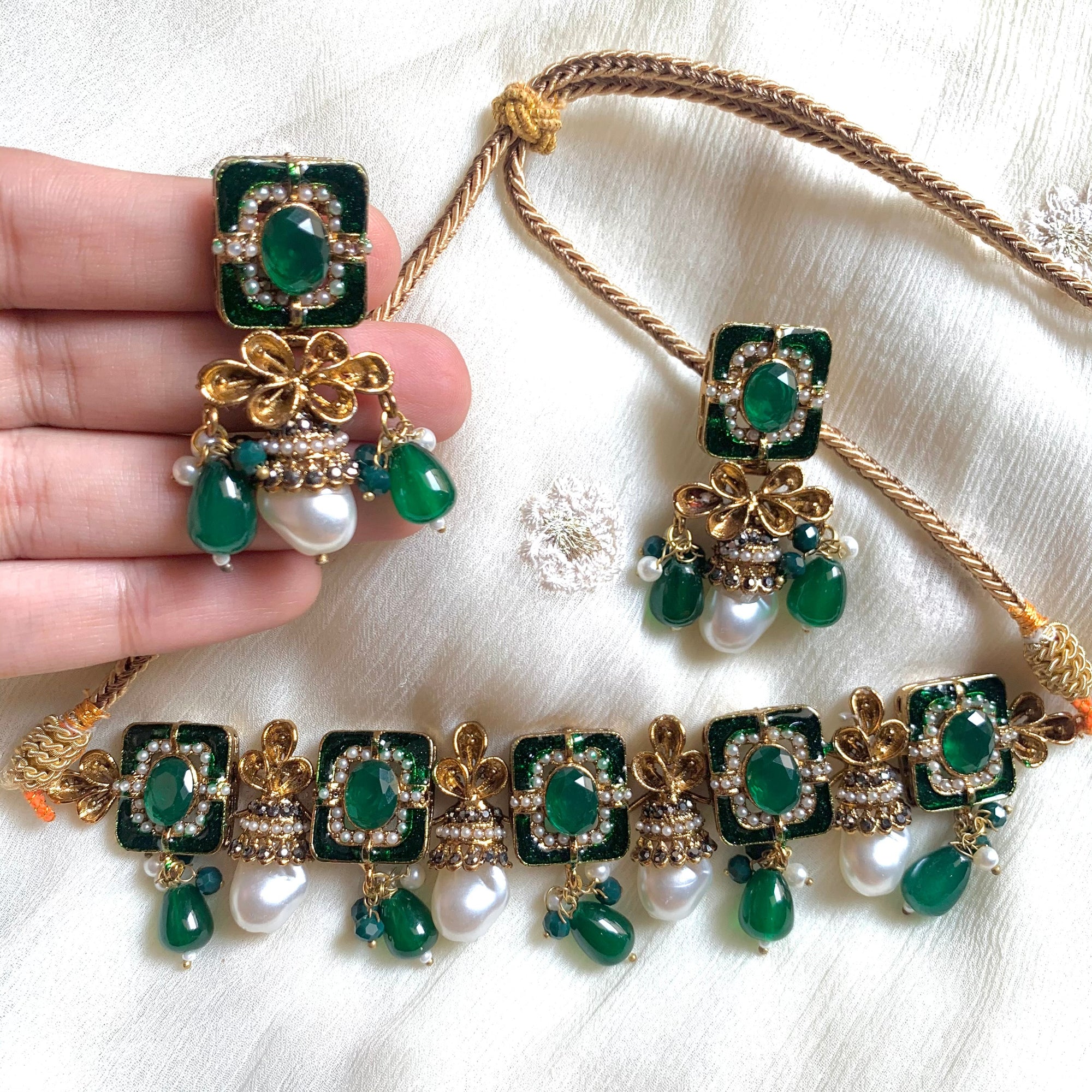 Zewar-e-Moti Choker – CS-45