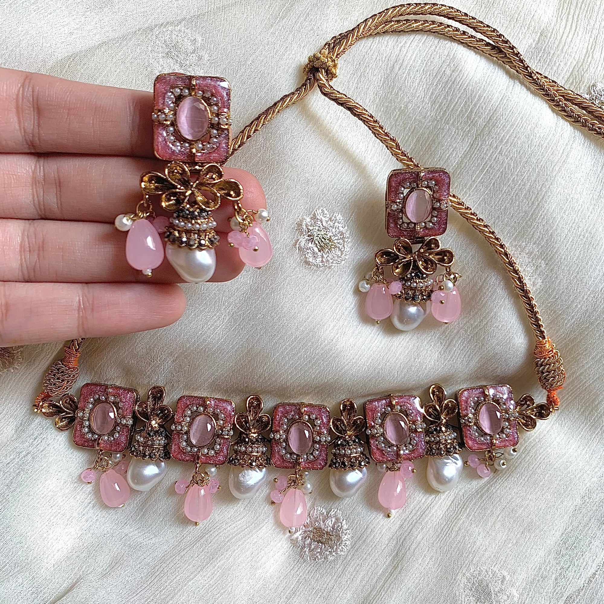 Zewar-e-Moti Choker – CS-45