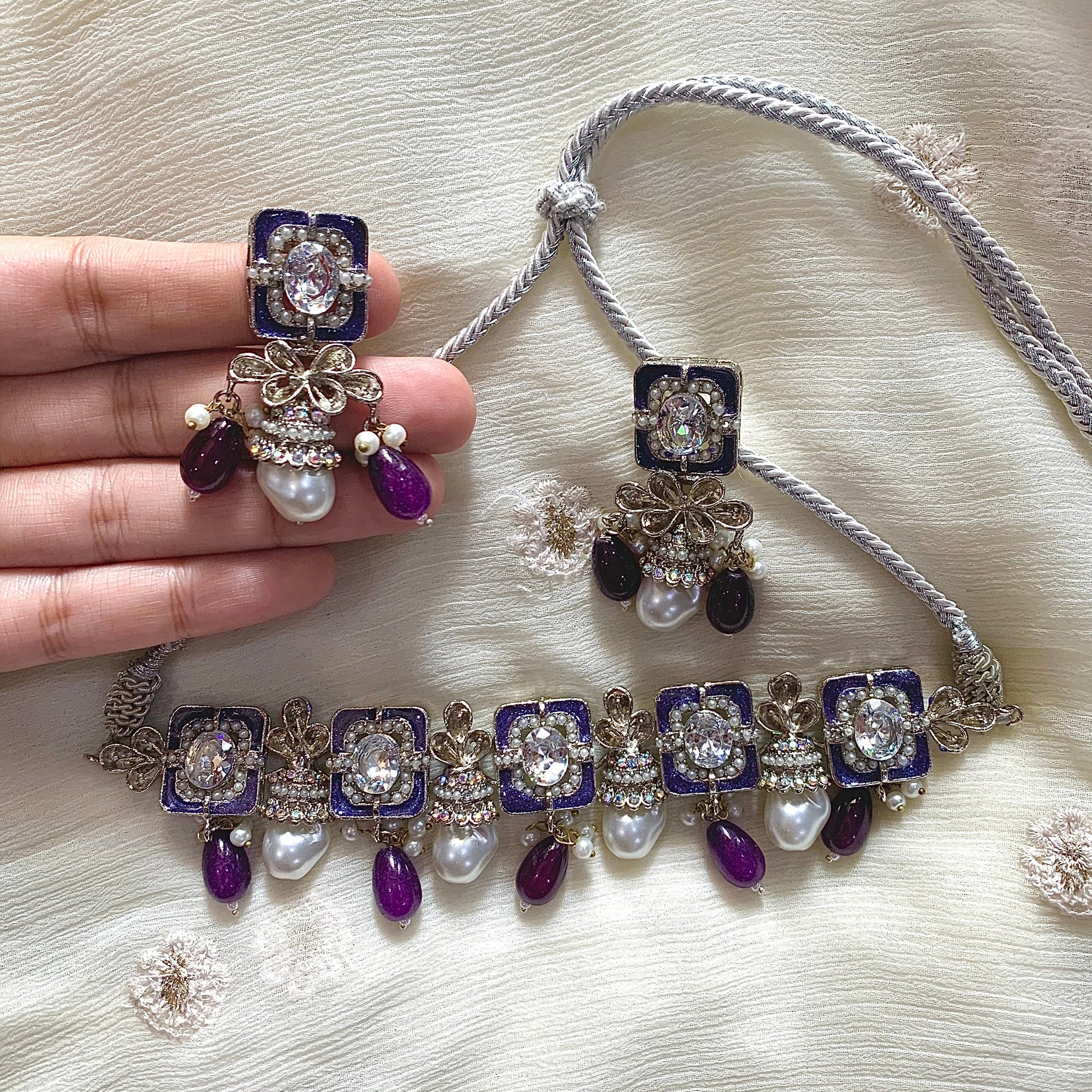 Zewar-e-Moti Choker – CS-45