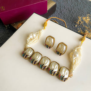 Husn-e-Janan Choker Set