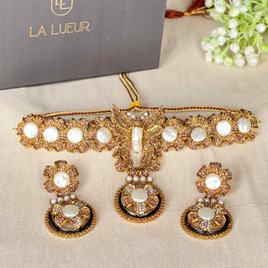 Parwana Choker Set