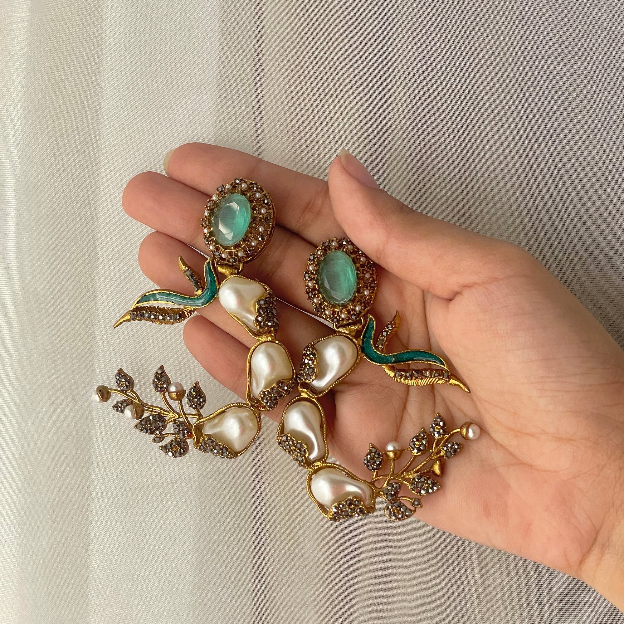 Koh-e-Kahf Earrings