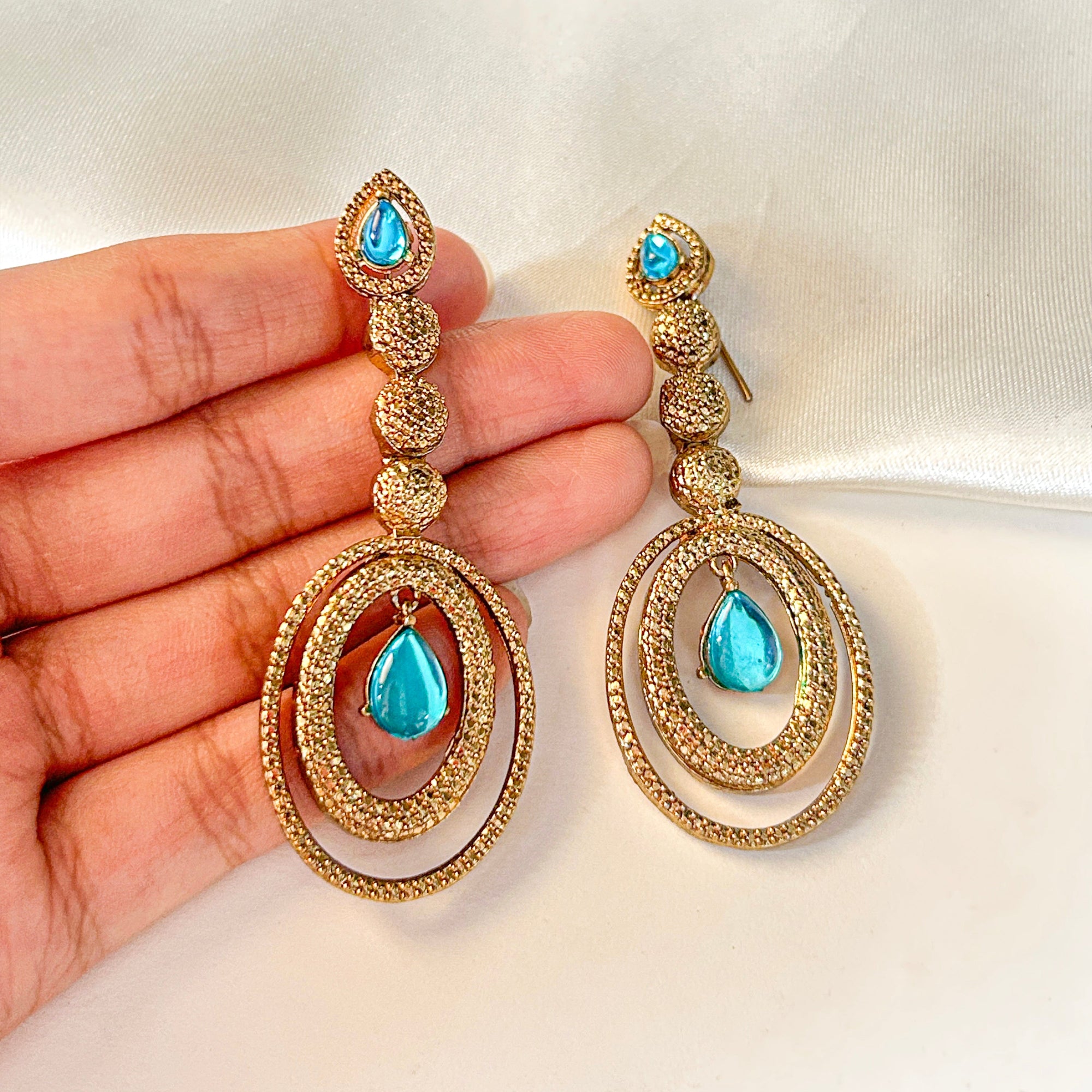 Mahveen Earrings