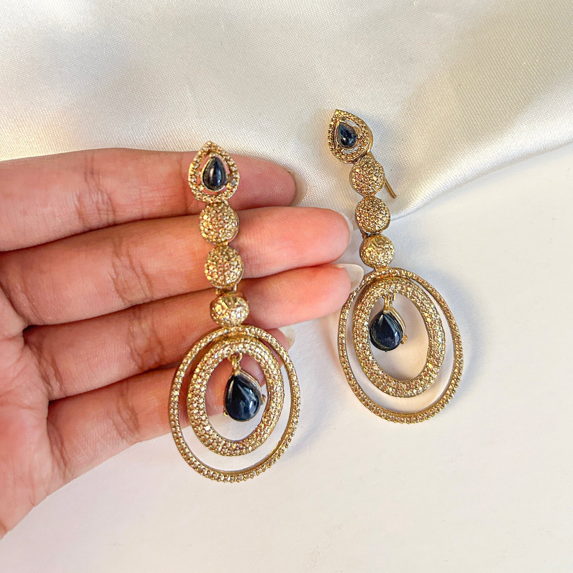 Mahveen Earrings