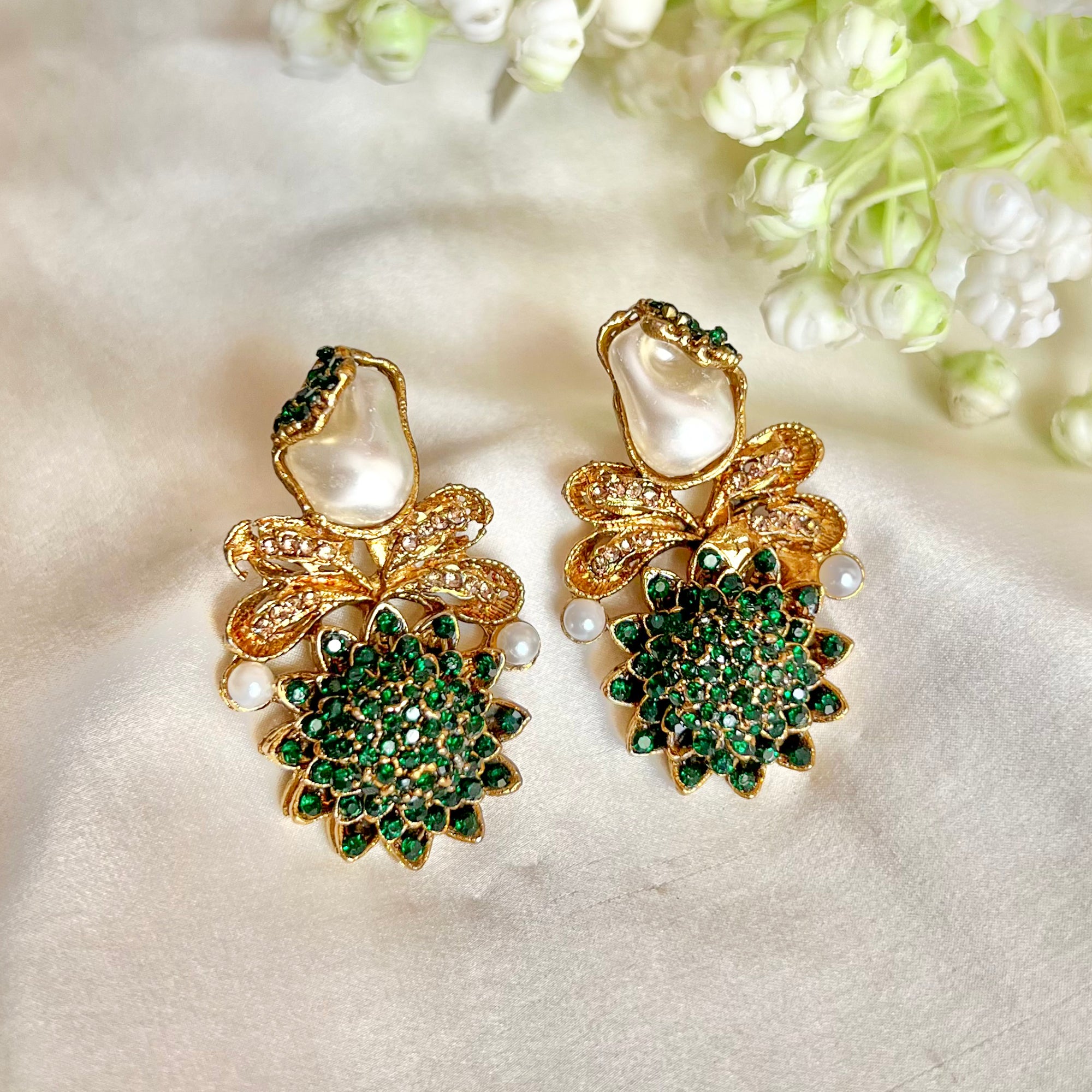Gulpari Earring