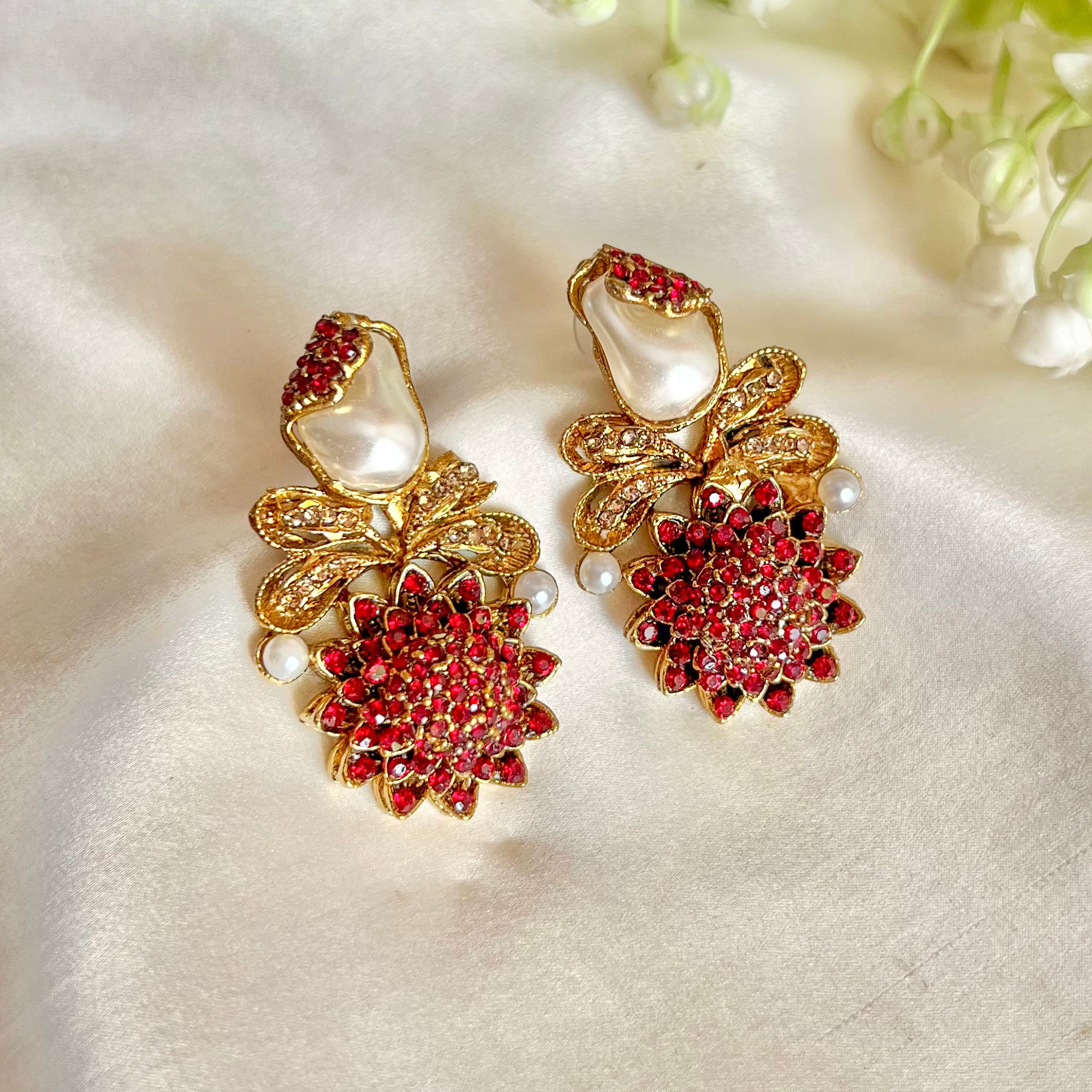 Gulpari Earring
