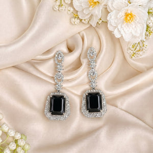 Mehvar Earring