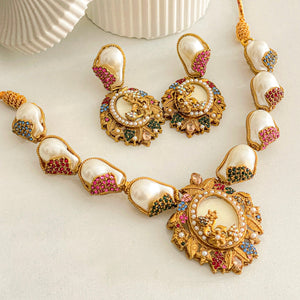 Abresham Necklace Set