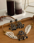 Naureen Half Choker Set