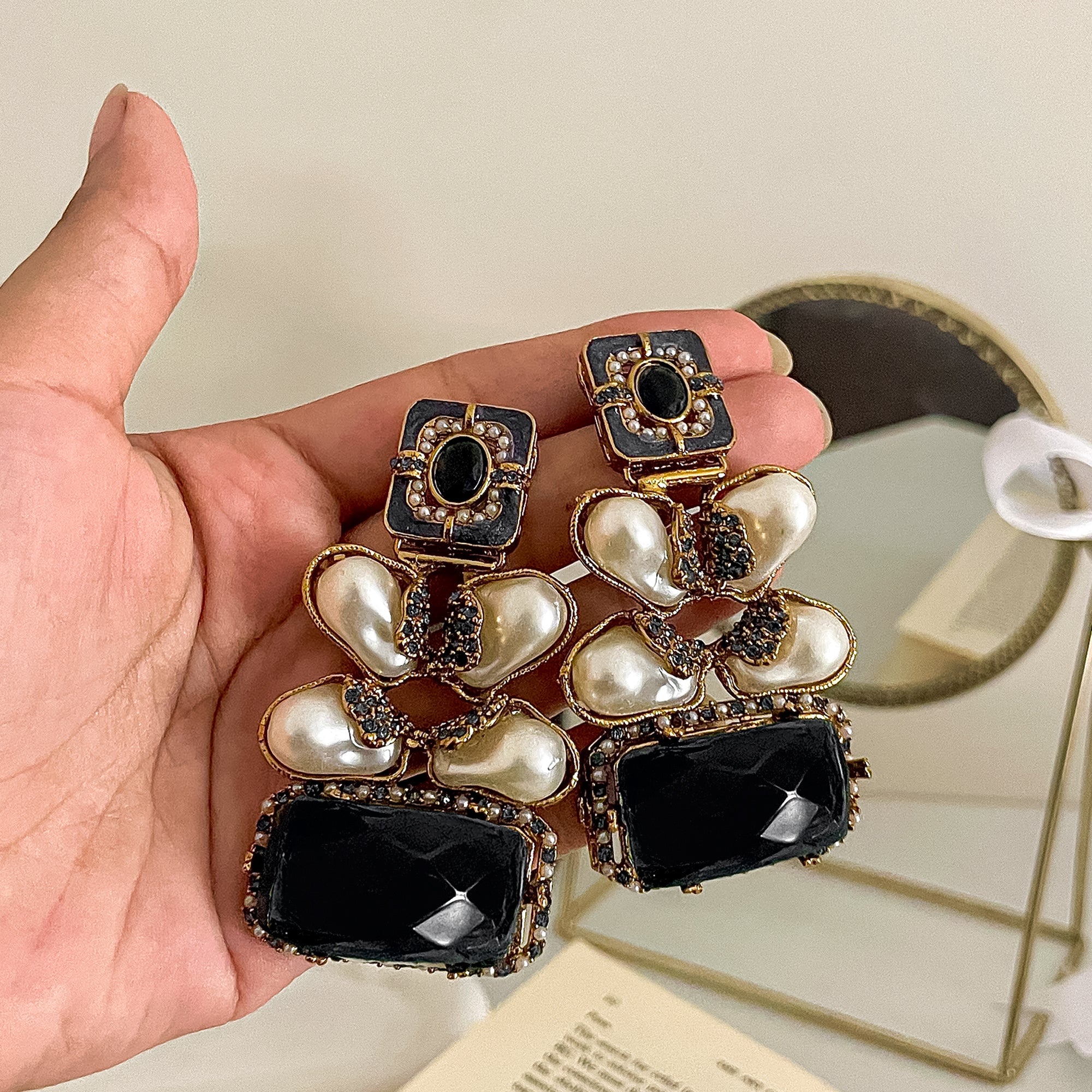 Mehr-Meena Earrings