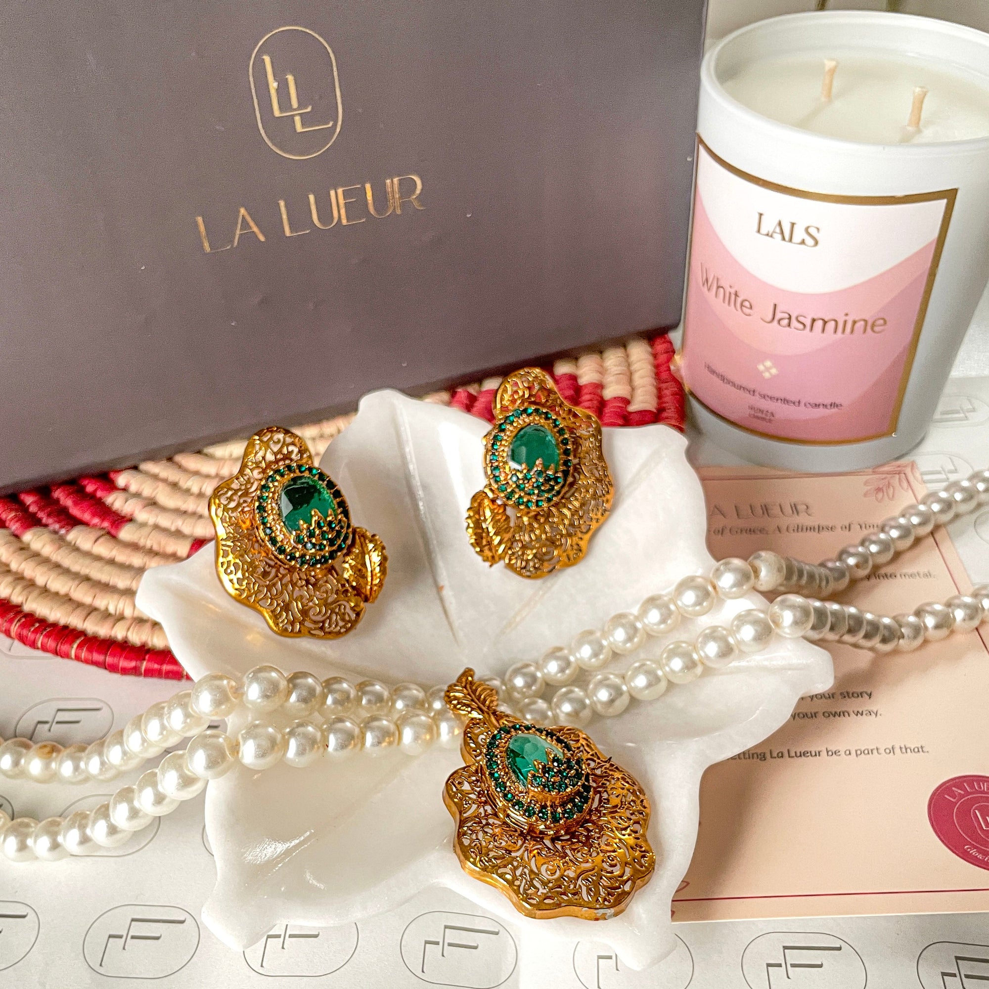Pareesa Mala Set