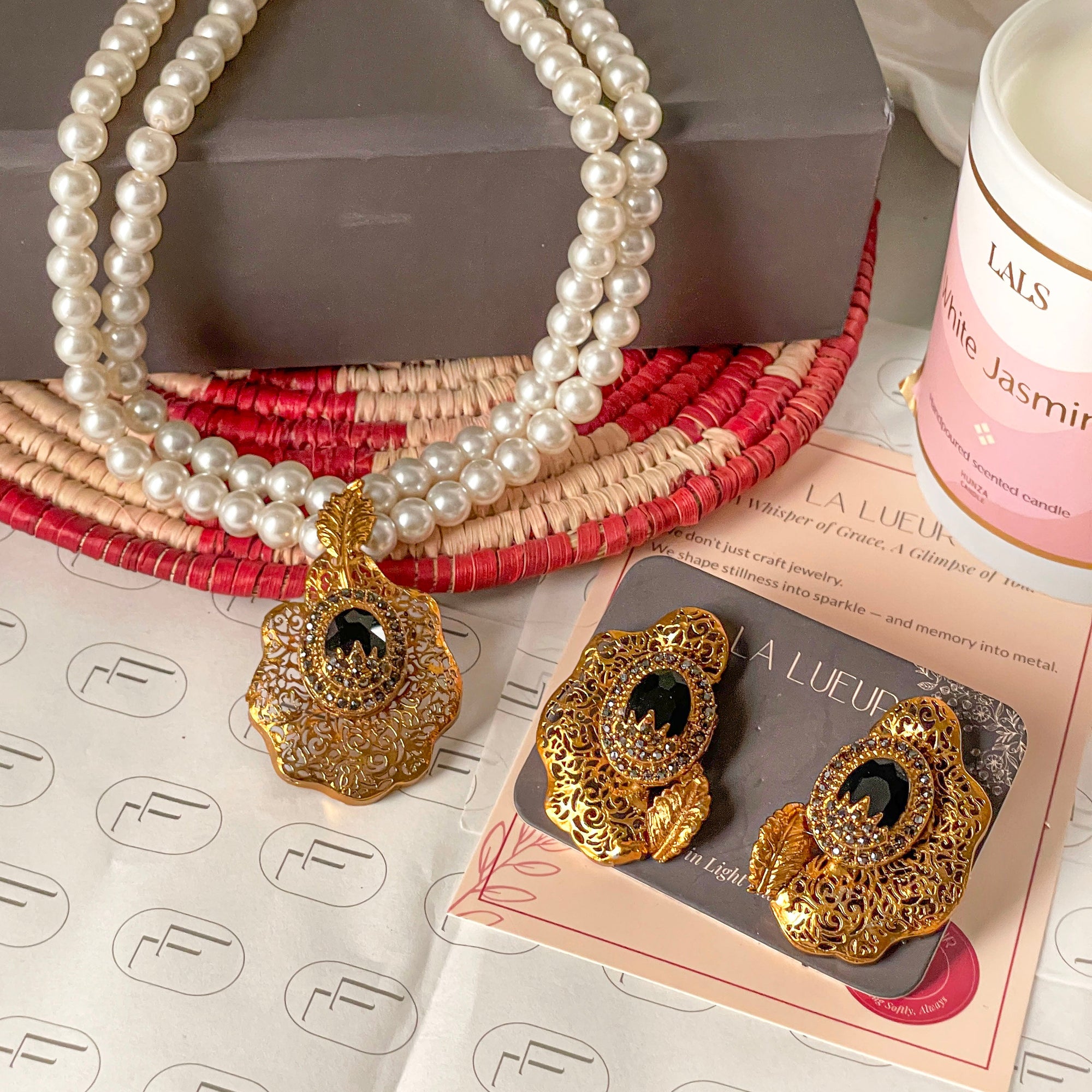 Pareesa Mala Set
