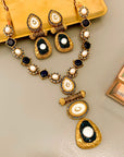 Rang-e-Deewan Pearl Mughal Charm Necklace